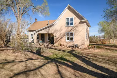 207 E 300 N, Parowan, UT 84761 - Photo 2