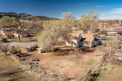 207 E 300 N, Parowan, UT 84761 - Photo 30