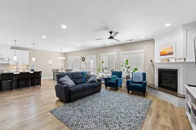 2282 S Pintura Dr, Saint George, UT 84790 - Photo 2