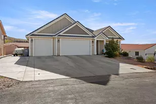 2282 S Pintura Dr, Saint George, UT 84790 - Photo 4