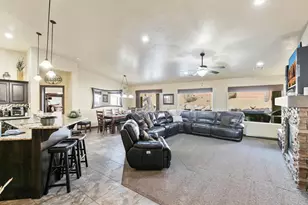210 W Talon Ct, Ivins, UT 84738 - Photo 20