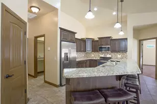 210 W Talon Ct, Ivins, UT 84738 - Photo 22