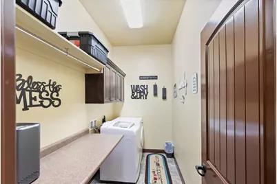 210 W Talon Ct, Ivins, UT 84738 - Photo 32