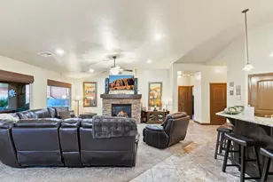 210 W Talon Ct, Ivins, UT 84738 - Photo 24