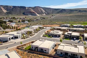 5487 N Northgate Peaks Dr, Saint George, UT 84770 - Photo 40