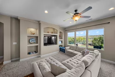 504 N Sugar Plumb Ln, Washington, UT 84780 - Photo 4