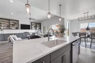 4759 W 3130 S, Hurricane, UT 84737 - Photo 12