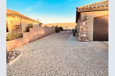 1602 E Sugar Plumb Ln, Washington, UT 84780 - Photo 44