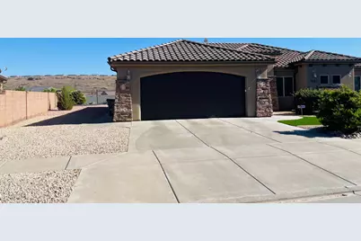 1602 E Sugar Plumb Ln, Washington, UT 84780 - Photo 2