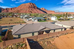 157 W 200 S, Ivins, UT 84738 - Photo 22