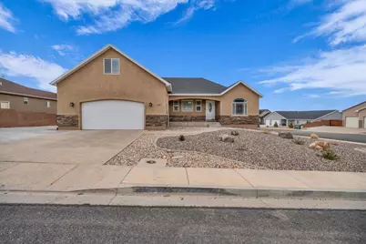 2367 N 900 E #Monarch, Cedar City, UT 84721 - Photo 44
