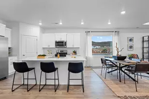 1548 S Sinawava Dr, Washington, UT 84780 - Photo 16