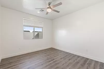 2347 E Luciano Ln, Saint George, UT 84790 - Photo 18