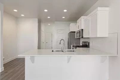 2347 E Luciano Ln, Saint George, UT 84790 - Photo 16