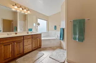 123 S 330 W, Ivins, UT 84738 - Photo 12