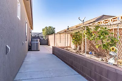 1759 S Vilate Dr, Washington, UT 84780 - Photo 46