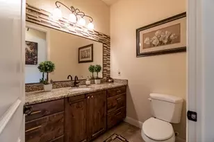 1759 S Vilate Dr, Washington, UT 84780 - Photo 10