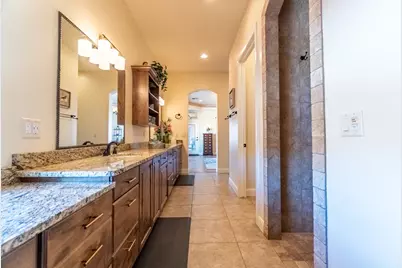 1759 S Vilate Dr, Washington, UT 84780 - Photo 42