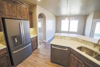 3086 W 520 N, Hurricane, UT 84737 - Photo 10