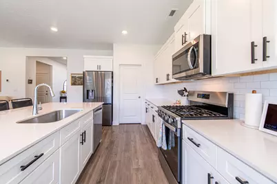 1583 S Star Springs Dr, Washington, UT 84780 - Photo 16