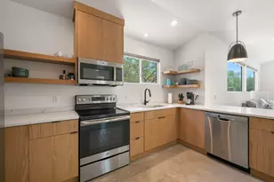 1775 Zion Park Blvd, Springdale, UT 84767 - Photo 12