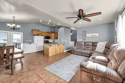 1901 Saddleback View Dr, Cedar City, UT 84721 - Photo 12