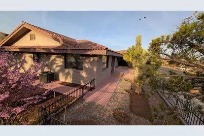 1264 W Bloomington Dr N, Saint George, UT 84790 - Photo 6