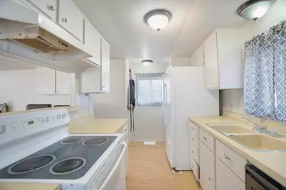 1574 N Dixie Downs Rd #29, Saint George, UT 84770 - Photo 8