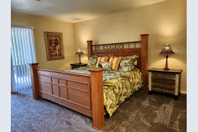 860 S Village Rd #Z-10, Saint George, UT 84770 - Photo 8