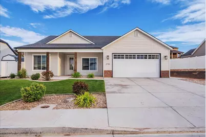 2735 W Sterling Dr, Cedar City, UT 84720 - Photo 1