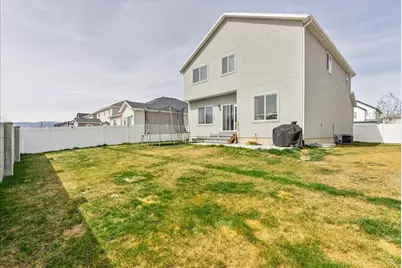 1824 Meadowlark Dr, Eagle Mountain, UT 84005 - Photo 32