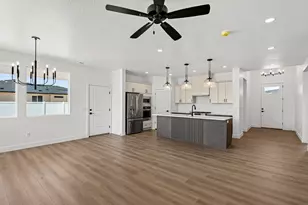 4945 N 970 E, Enoch, UT 84721 - Photo 10