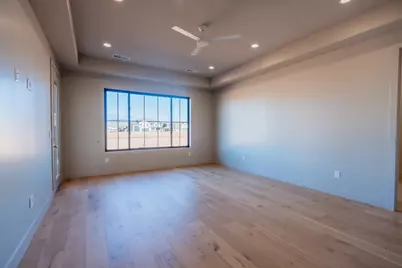 425 E Forrest Paddock Dr, Washington, UT 84780 - Photo 22