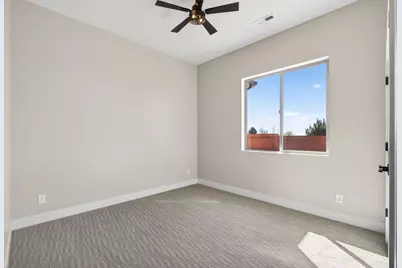 1193 W Kokopelli St, Hildale, UT 84784 - Photo 28