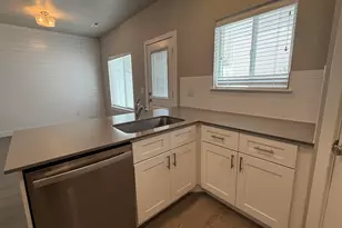 3036 N 175 East St, Cedar City, UT 84721 - Photo 6