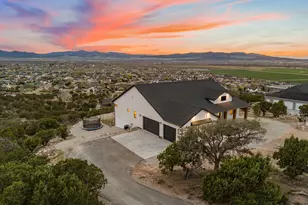 1066 S Panorama Dr, Cedar City, UT 84720 - Photo 4