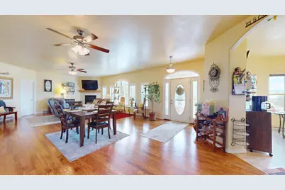 2269 W Crestview Cir, Cedar City, UT 84720 - Photo 6