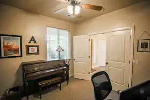 1037 S 620 E St, Saint George, UT 84790 - Photo 22