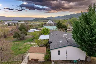 121 S Rachel Ln, New Harmony, UT 84757 - Photo 18