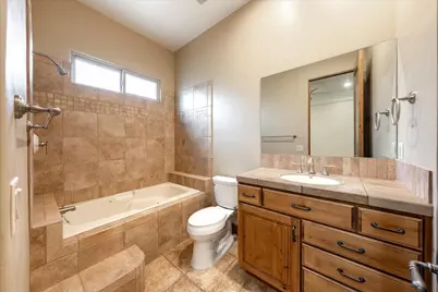 2169 N Gunsight Dr, Saint George, UT 84770 - Photo 46