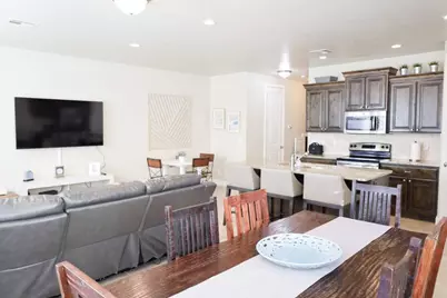 4285 E Razor Ridge Dr, Washington, UT 84780 - Photo 8