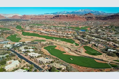 30 Bedrock Cir, Santa Clara, UT 84765 - Photo 2