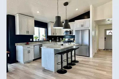 4349 N Half Mile Rd, Enoch, UT 84721 - Photo 8