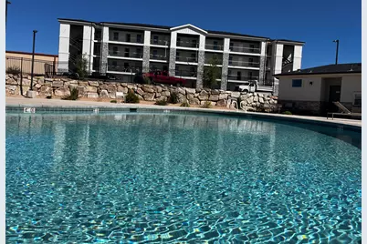 228 N Lone Rock #305, Hurricane, UT 84737 - Photo 2