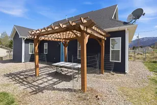 174 S Pne Vly Dr, Pine Valley, UT 84781 - Photo 12