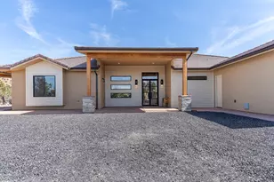 1295 E Cedar Dr, Apple Valley, UT 84737 - Photo 12
