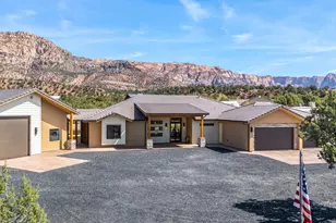 1295 E Cedar Dr, Apple Valley, UT 84737 - Photo 6