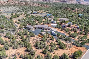 1295 E Cedar Dr, Apple Valley, UT 84737 - Photo 60