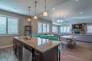 3800 Paradise Vlg Dr, Santa Clara, UT 84765 - Photo 8