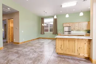 309 E 400 N, Ivins, UT 84738 - Photo 18